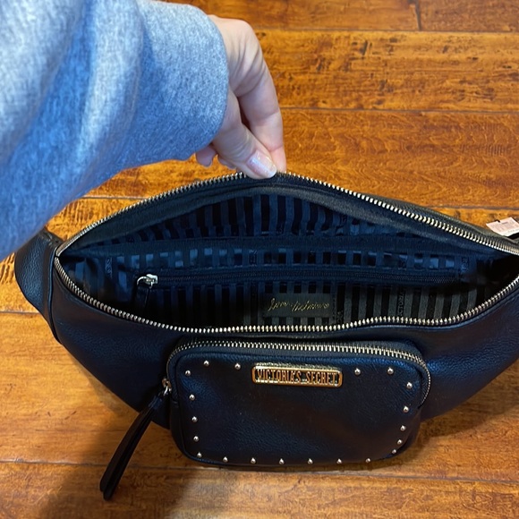 Victoria Secret black with gold accents Fannypack. New.never used. - Picture 4 of 4